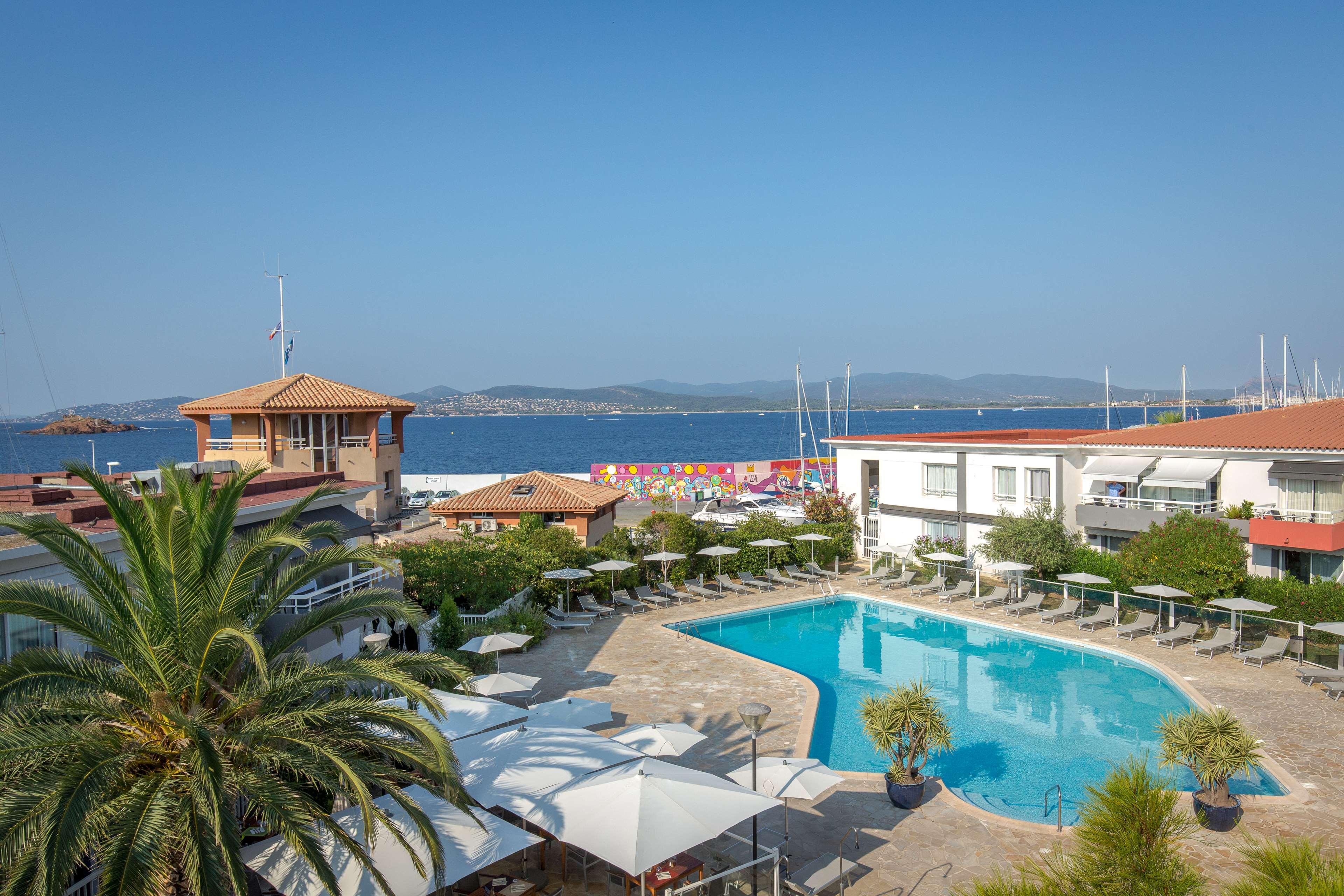 Best Western Plus La Marina Saint-Raphael  Exterior photo